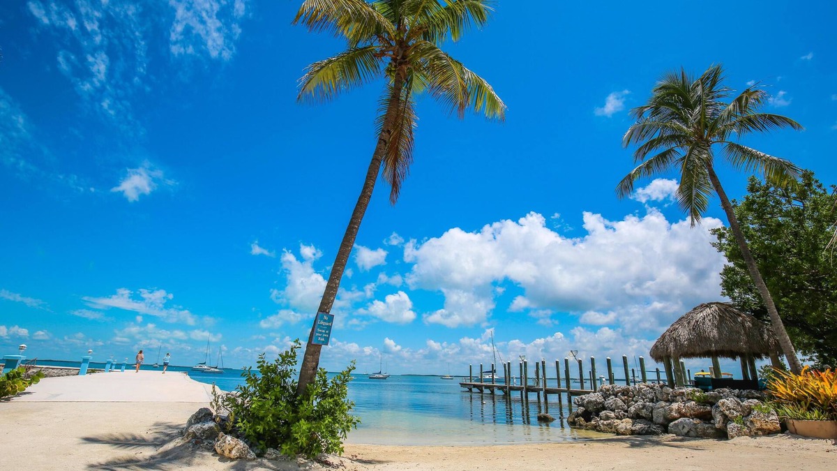 Key Largo Hotel | Bayhouse Home with Beach & Open Water Views! Amazing Sunsets!