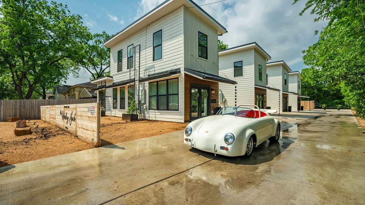 Brazos House | Baylor Loft 4