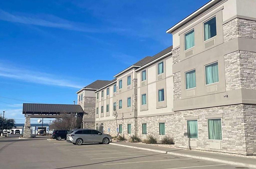 Andrews Hotel | Baymont by Wyndham Andrews TX