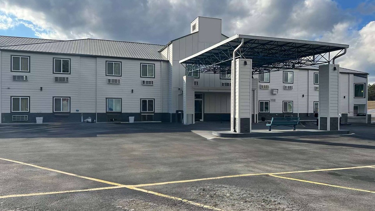 Athens Hotel | Baymont by Wyndham Athens, TN