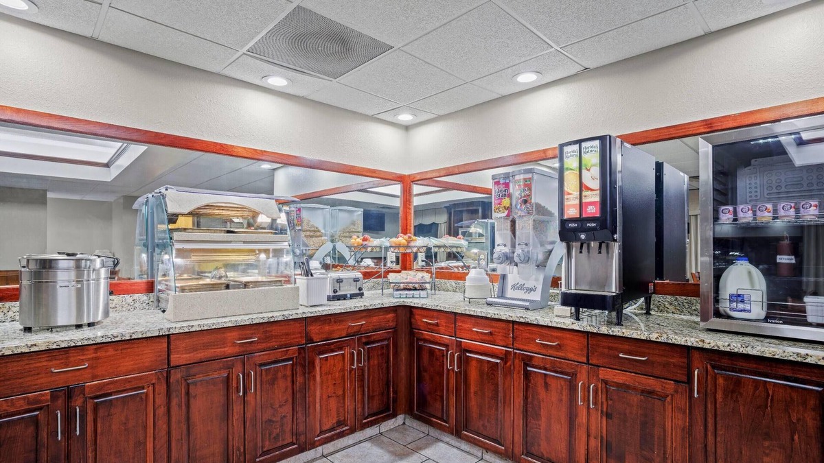 Madisonville Hotel | Baymont by Wyndham Madisonville