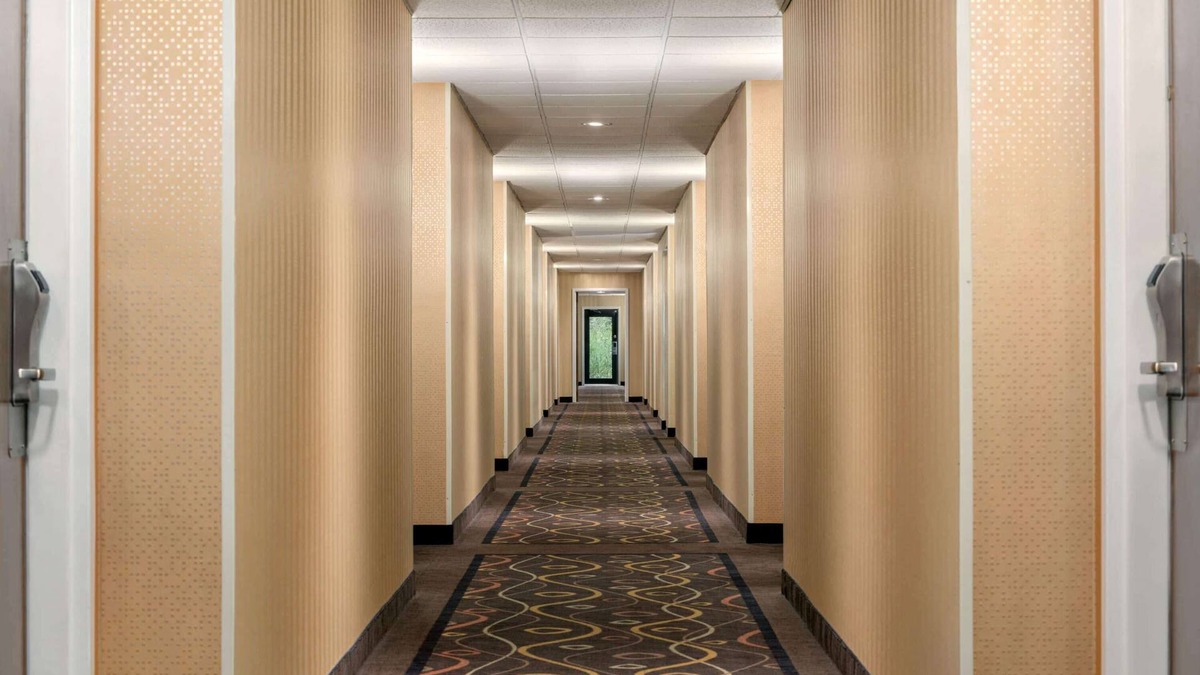 North Dartmouth Hotel | Baymont by Wyndham North Dartmouth/Fall River