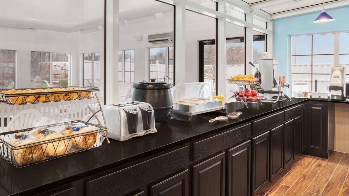 Washington Hotel | Baymont by Wyndham Washington