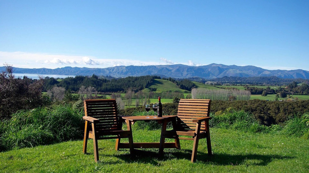 Golden Bay House | Bayridge: Jewel of Golden Bay with stunning views and close to town