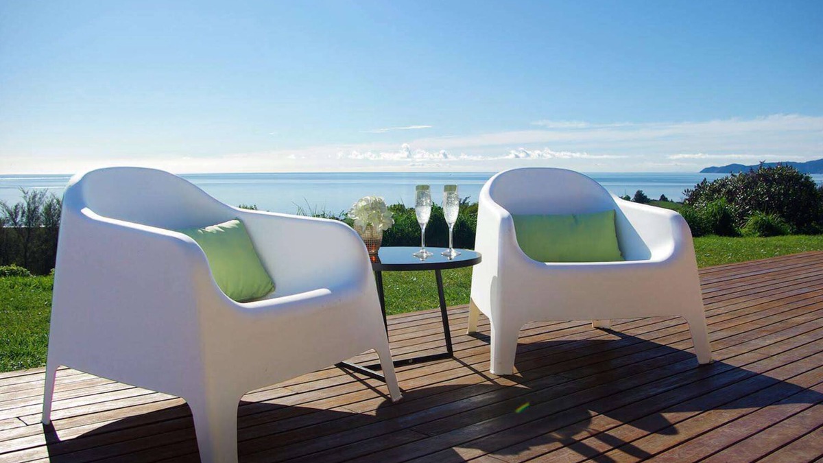 Golden Bay House | BayRidge - Stunning Ocean Views