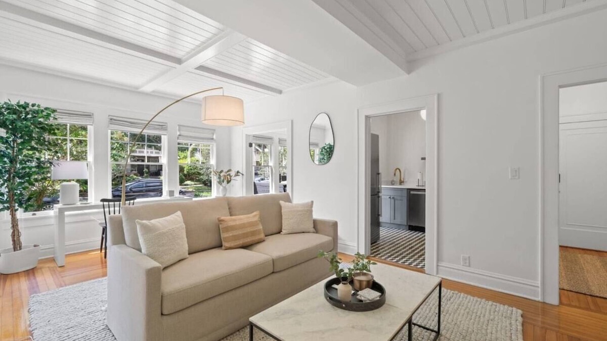 Hyde Park Apartment | Bayshore 1BR Luxe – The Adaline #2 First Floor