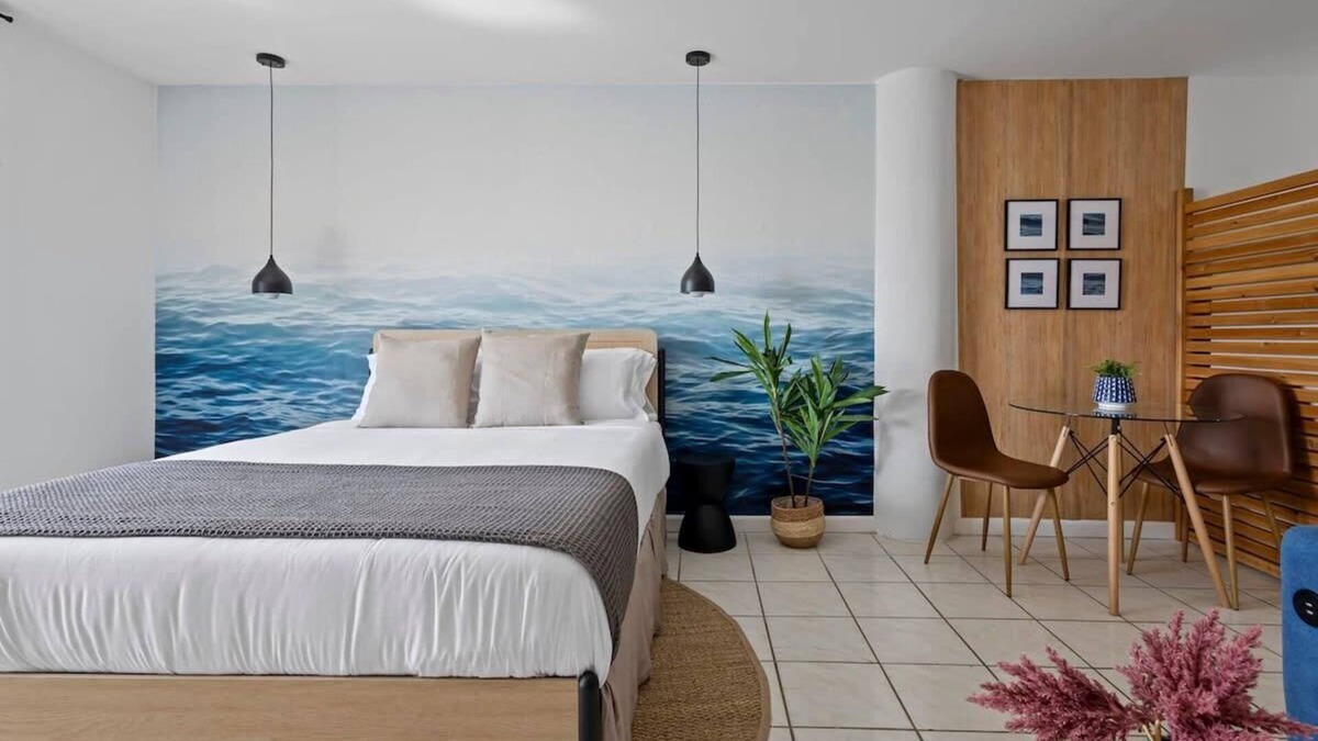 North Bay Village Apartment | Bayshore Bliss, Cozy with Water Views of Miami Bay