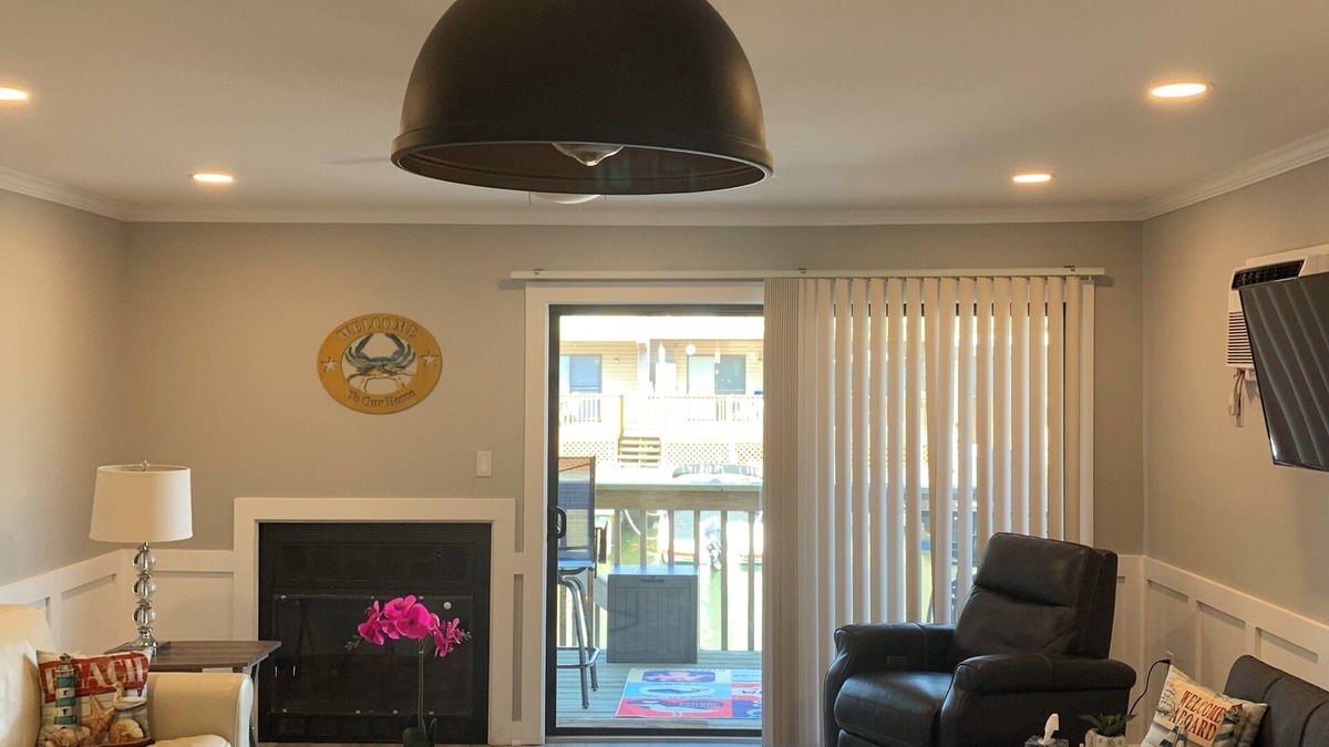 Little Salisbury Condo | Bayside Canal condo in Mid-Town Ocean City, MDnPets Welcome, No pet fee!