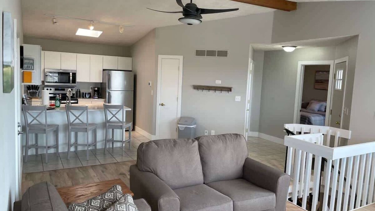 Whitetail Condo | Bayview Condos #3, Ogallala Beach! Great Location!