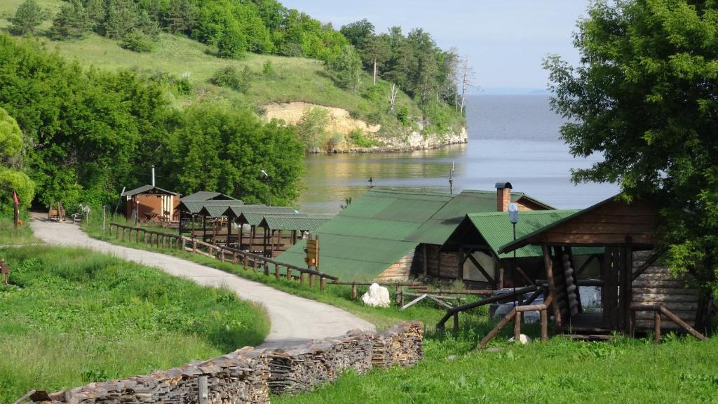 Zhiguli Hotel | База отдыха Приволье