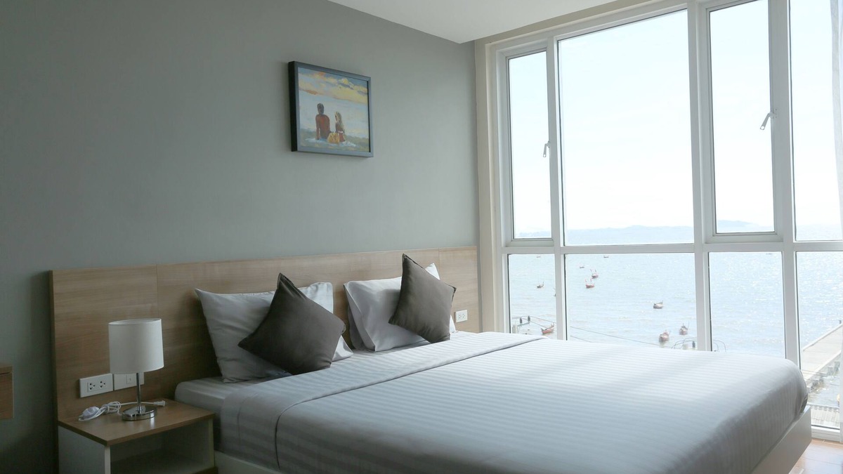 Saen Suk Apartment | BBG Seaside Luxurious Service Apartment