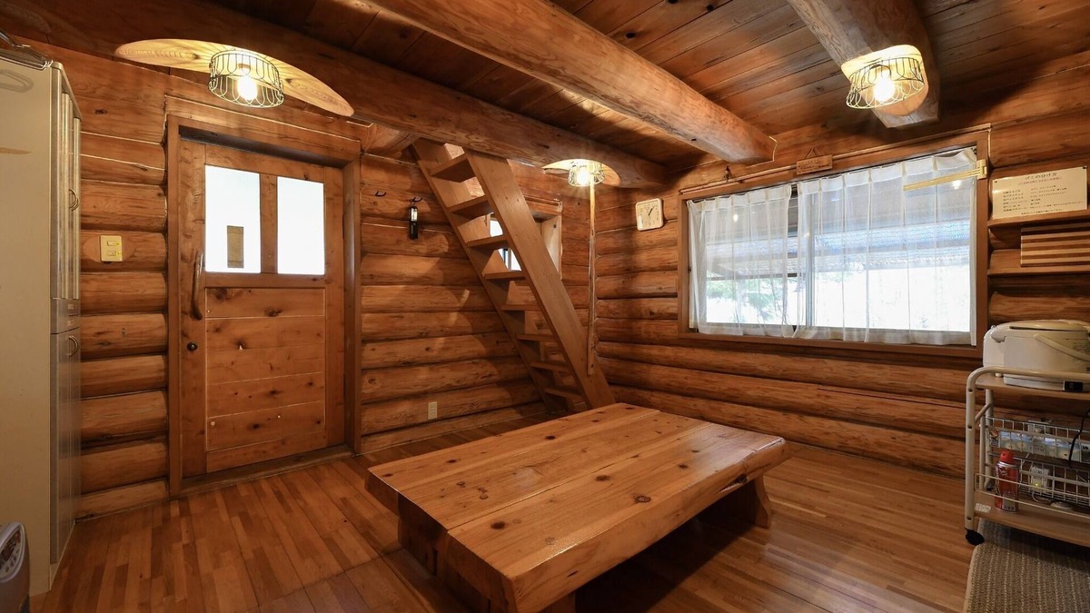 Gujo RV Rental | Bbuilding log house Capacity 6 people With B/Gujo City Gifu