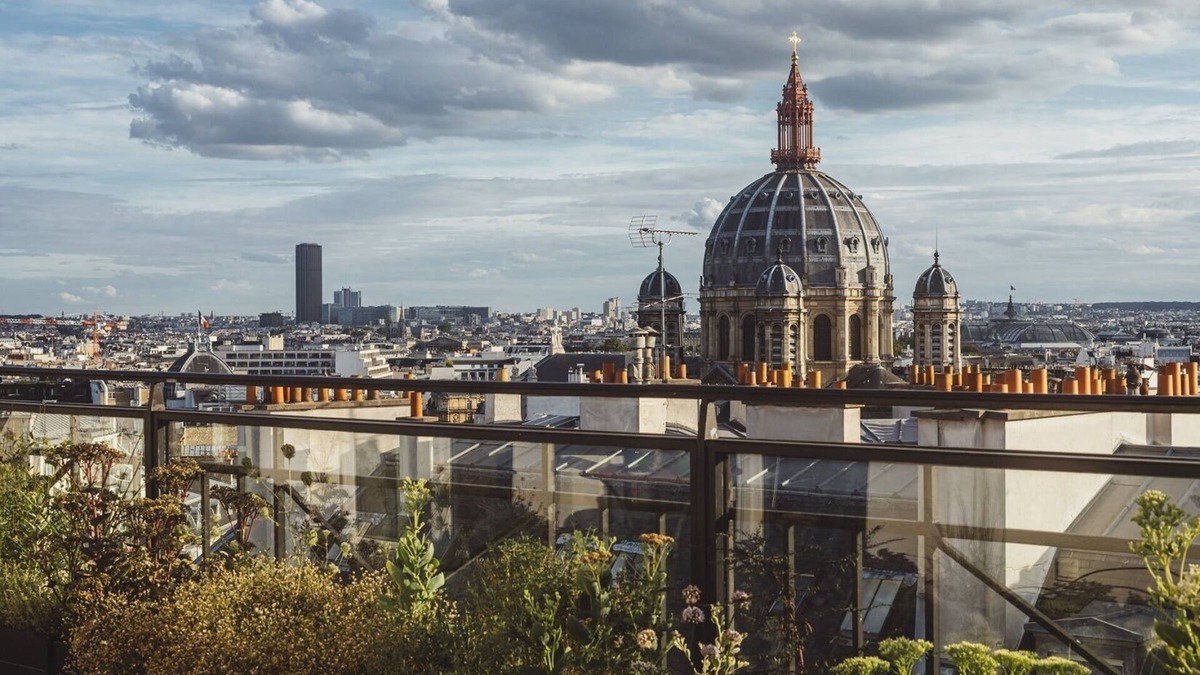 L'Europe Apartment | Be amazed by the stunning panoramic view-Paris Saint-Augustin