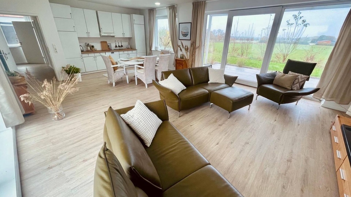 Loxstedt House | Be our guest in a pleasant and quiet ambience.