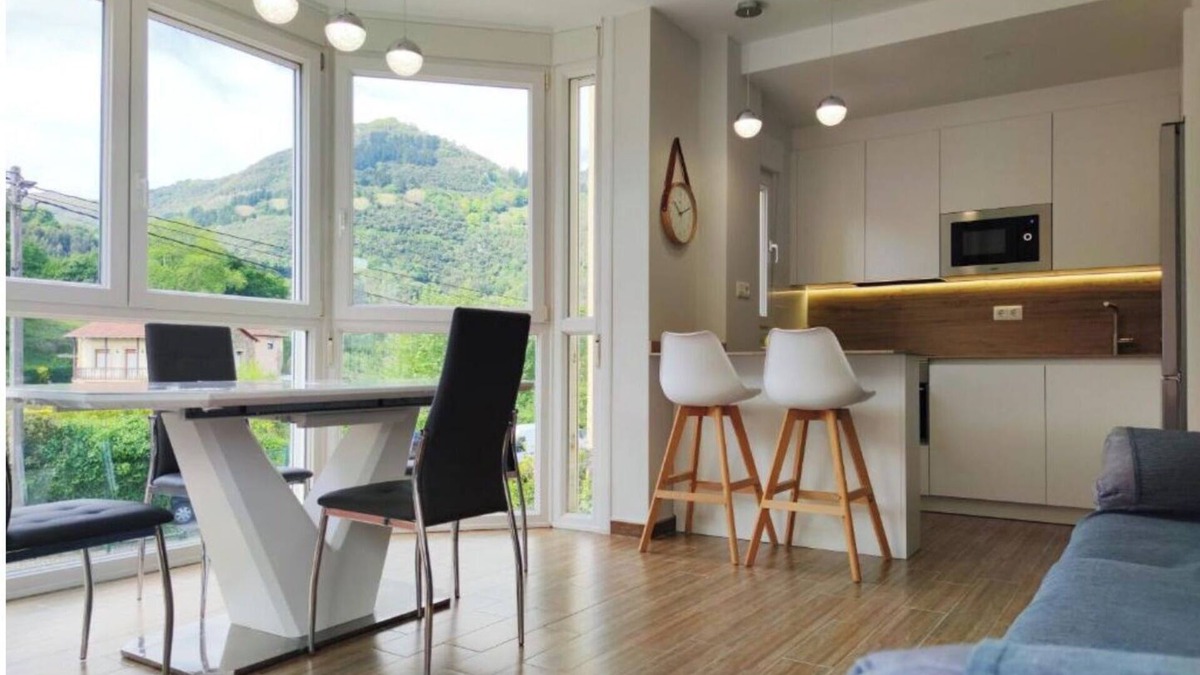 Marron Apartment | Beach and mountains in Ampuero, ideal for families