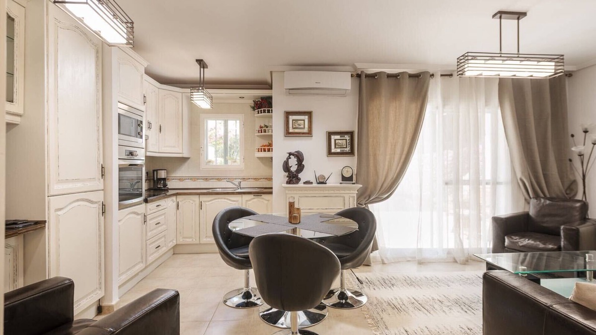 Coveta Fuma House | Beach Boutique House - Your Best holiday in Sunny Spain!