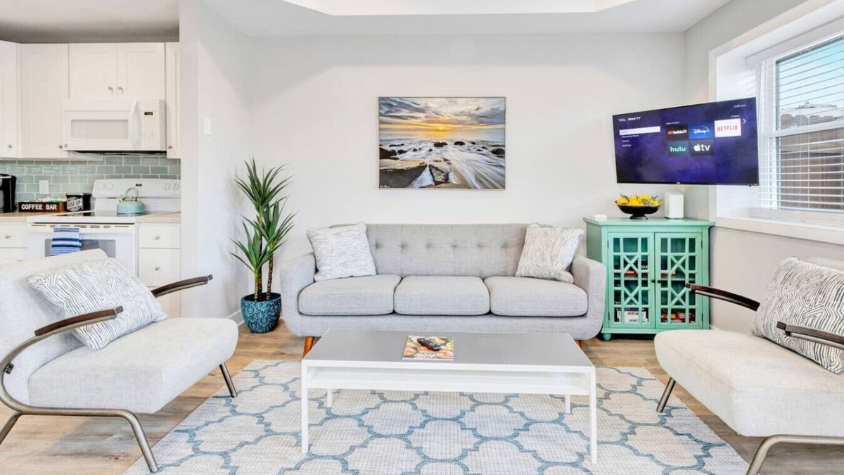 Lewes Condo | Beach Camp * Free Bikes * Top Restaurants