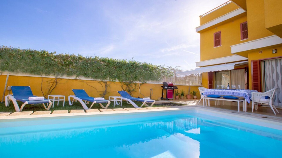 Playa de Palma Villa | Beach Chalet in Palma, C'an Pastilla