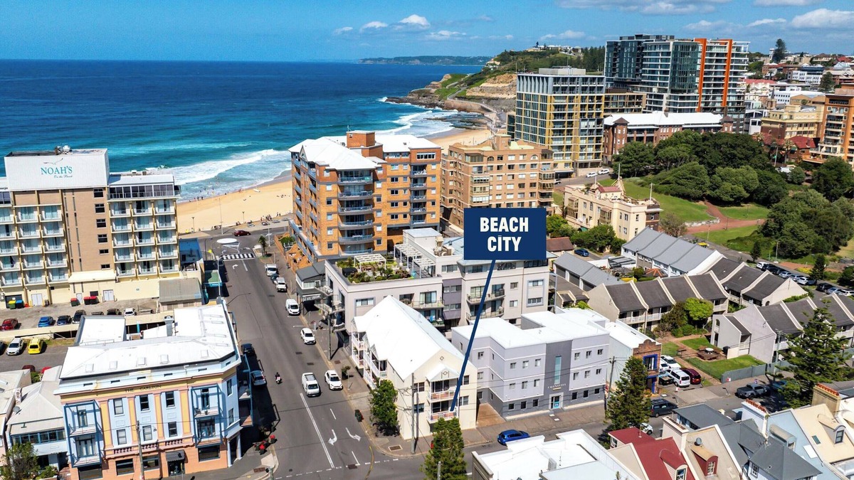 Newcastle East Apartment | "Beach City"-ACE location-2BR+2 Bath+Garage-80m to beach+5 star😍
