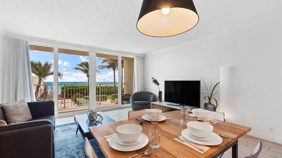 Hutchinson Island South Apartment | Beach Condo/High-End Finishes/Island Beach Resort/No Cleaning Fee/Condo 201