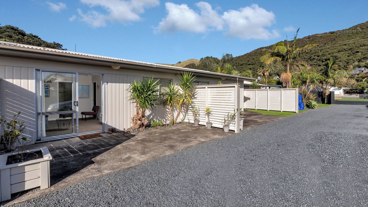 Kaeo House | Beach Daze - Tauranga Bay Holiday Unit