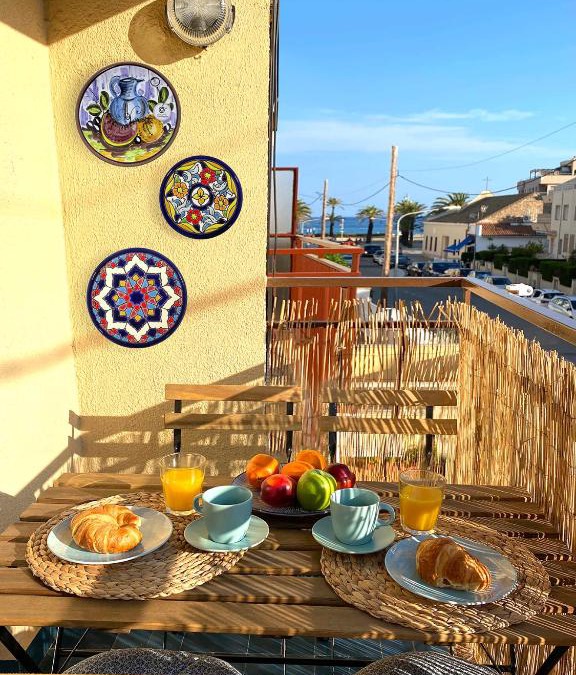 Sant Salvador Apartment | Beach flat with terrace