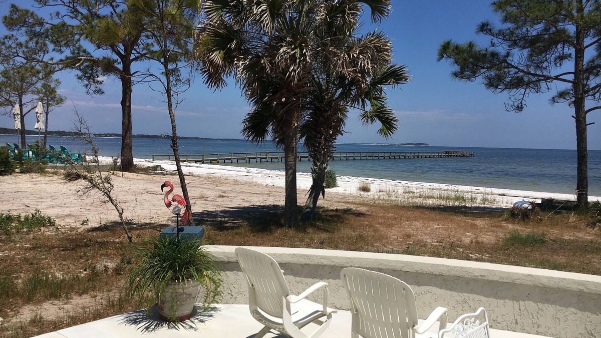 Panacea House | Beach Front Home! Sleeps 12- 2 Separate Living Areas.