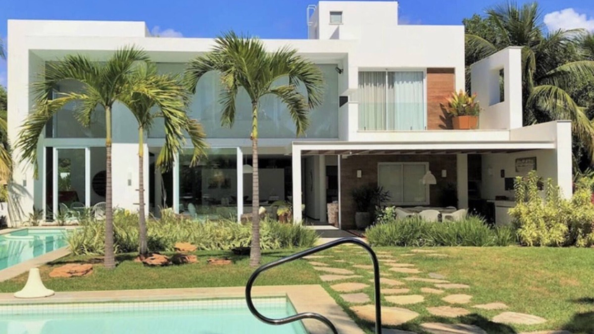 Jaua House | Beach House 4 suites and swimming pool. Comfort and privacy just a few steps from the sea