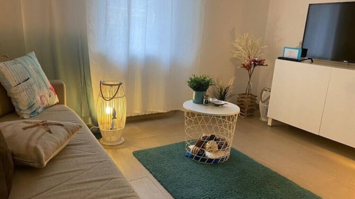 Nettuno Apartment | Beach House Neptune a stone's throw from the beach