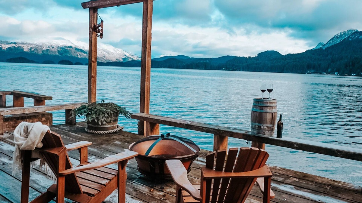 Seldovia Village House | Beach House, Ocean Views Out Every Window 2 Sandy Beaches Kayaks Glacier & more