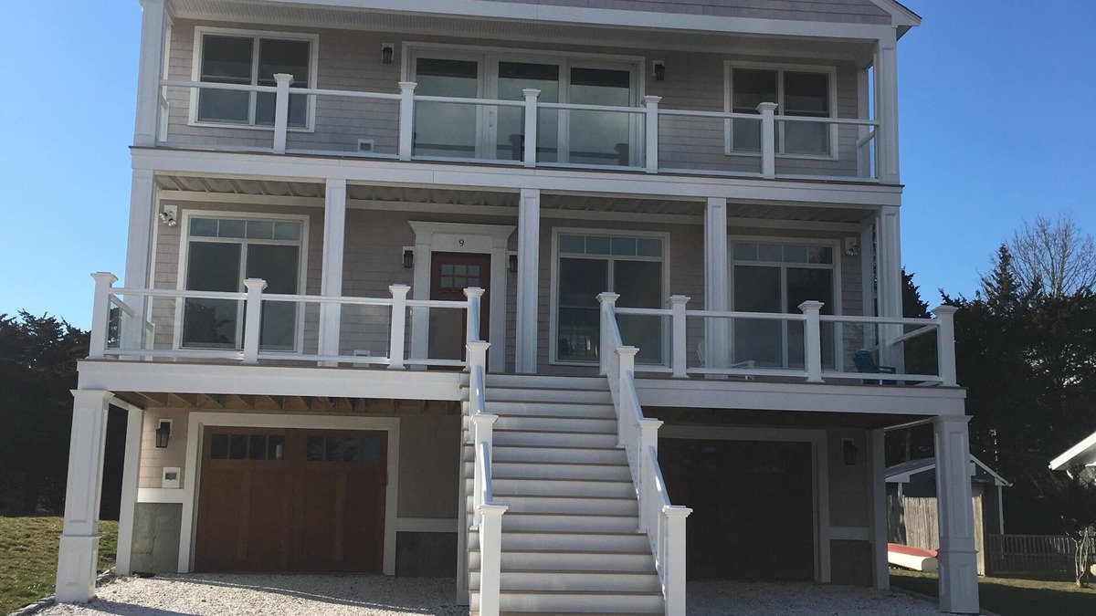 Westport Point House | Beach House Rental in scenic Westport Ma close to beaches and town