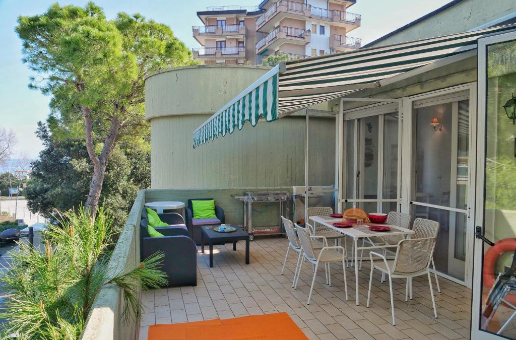 Grado Pineta Apartment | Beach Kite 8 posti letto - Terrazzo e parcheggio