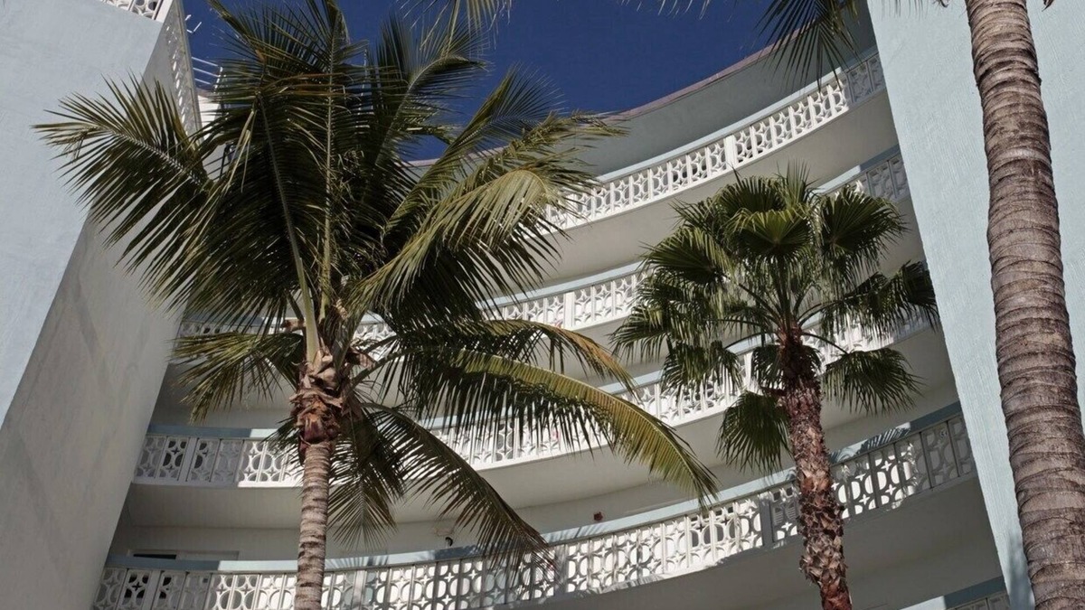 Dolphin Isles Apartment | Beach Lover’s Paradise: Cozy rental just 5 minutes walk to Fort Lauderdale beach
