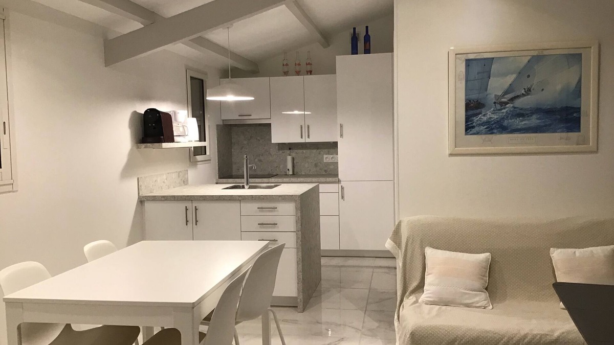 Leucate Apartment | Beach naturist APHRODITE village Leucate T3 very comfortable sea view