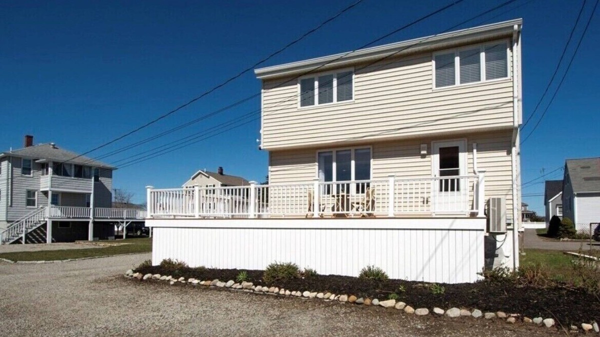 Green Harbor-Cedar Crest House | Beach Retreat
