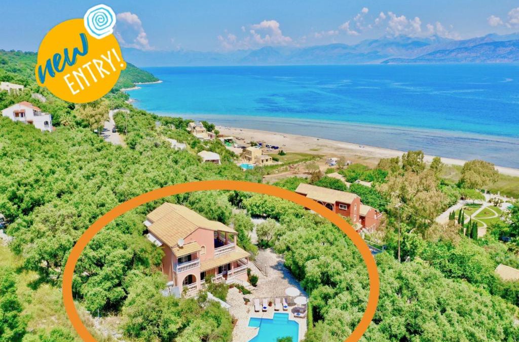 Apraos Villa | Beach Villa Thespina with private pool by DadoVillas