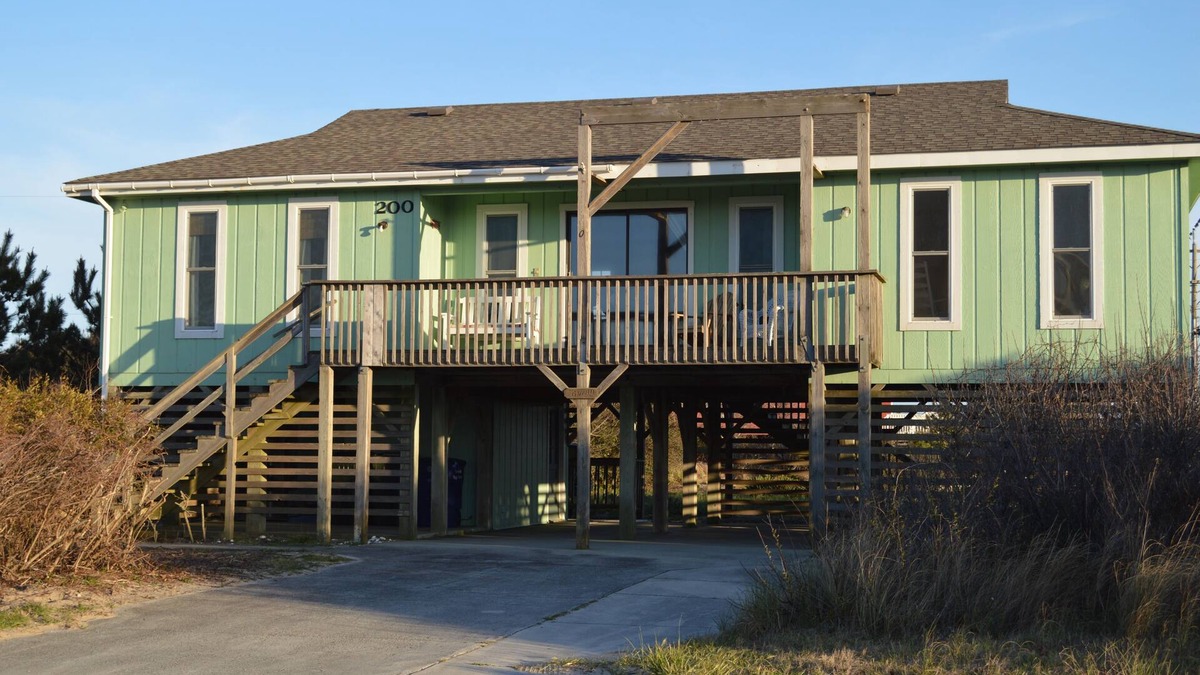 South Nags Head House | Beach? We gotcha Beach-oceanside, only steps from uncrowded beautiful beach