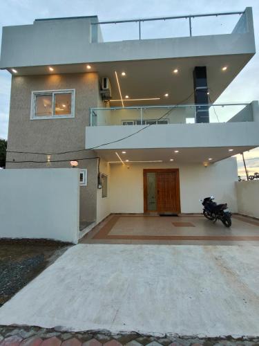 Chirala Villa | BEaCHA VILLA