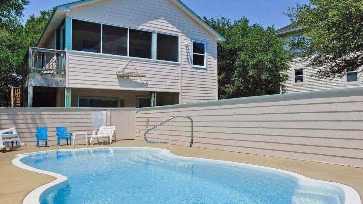 Ocean Sands House | Beached & Lovin' It | Pool, Game Room & Screened Porch