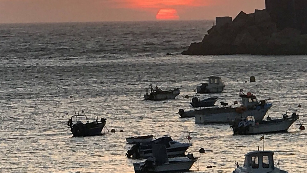 Mino House | Beaches of Miño, spacious and charming 8 people