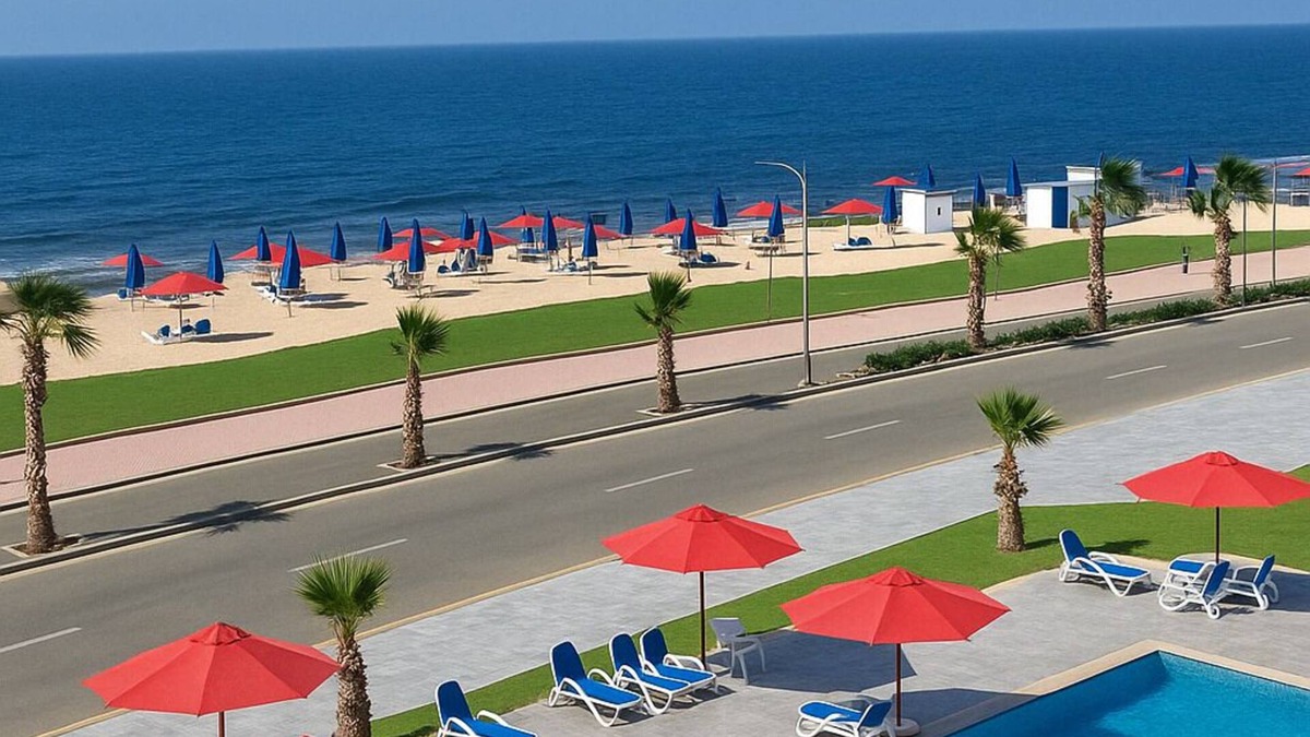 Al-Manasrah Ski Chalet | Beachfront Chalet in Porto Said with