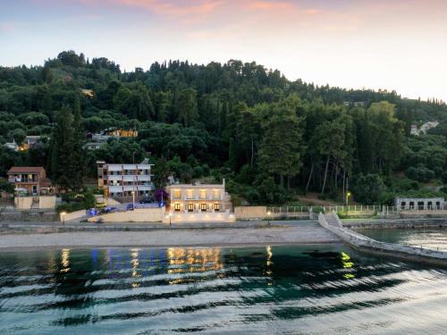 Dafnata Villa | Beachfront Achillion Bay Villa in Corfu