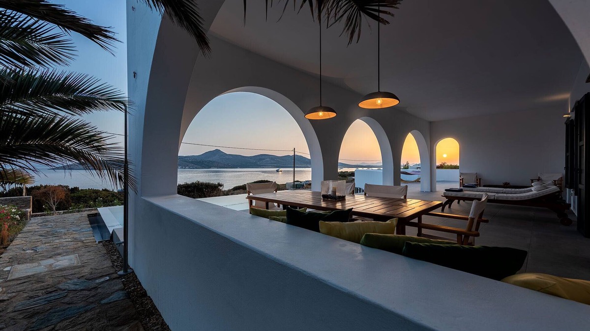 Antiparos House | Beachfront amazing SeaVilla