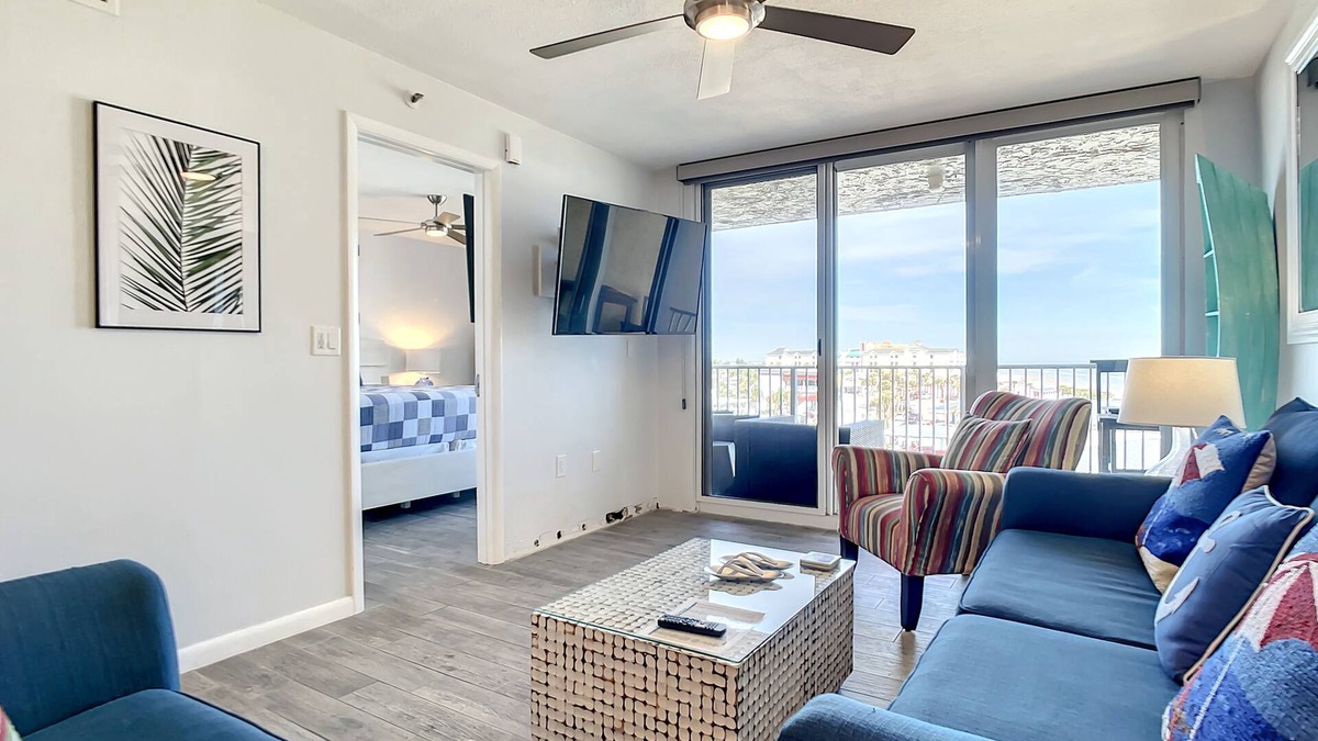 Horton Shores Condo | Beachfront Condo - OceanView, Pool & Steps to Flagler Ave