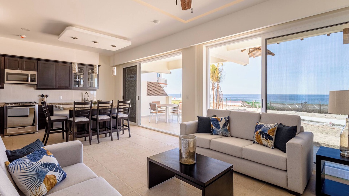 San Pedro Mixtepec Apartment | Beachfront Condo in Peaceful Puerto Escondido at Vivo Resort