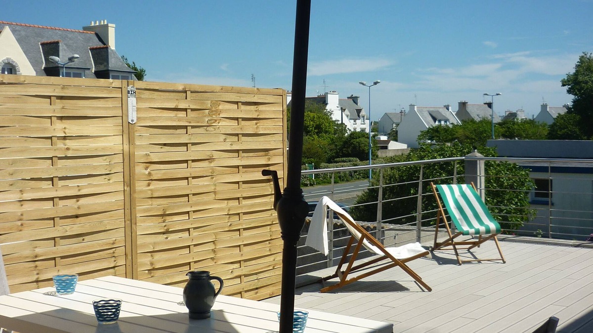 Saint-Guenole Apartment | Beachfront duplex rental