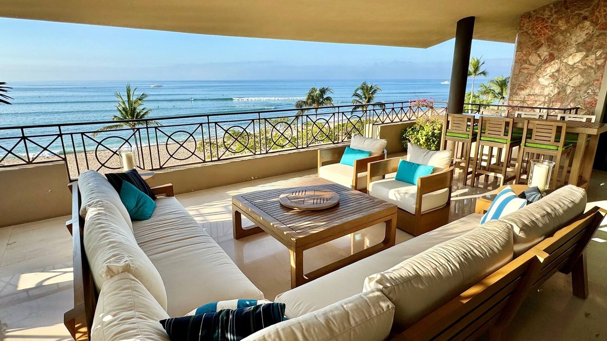 Punta de Mita Condo | BEACHFRONT - FRONT ROW PENTHOUSE- Premier/Cook/Golf Cart