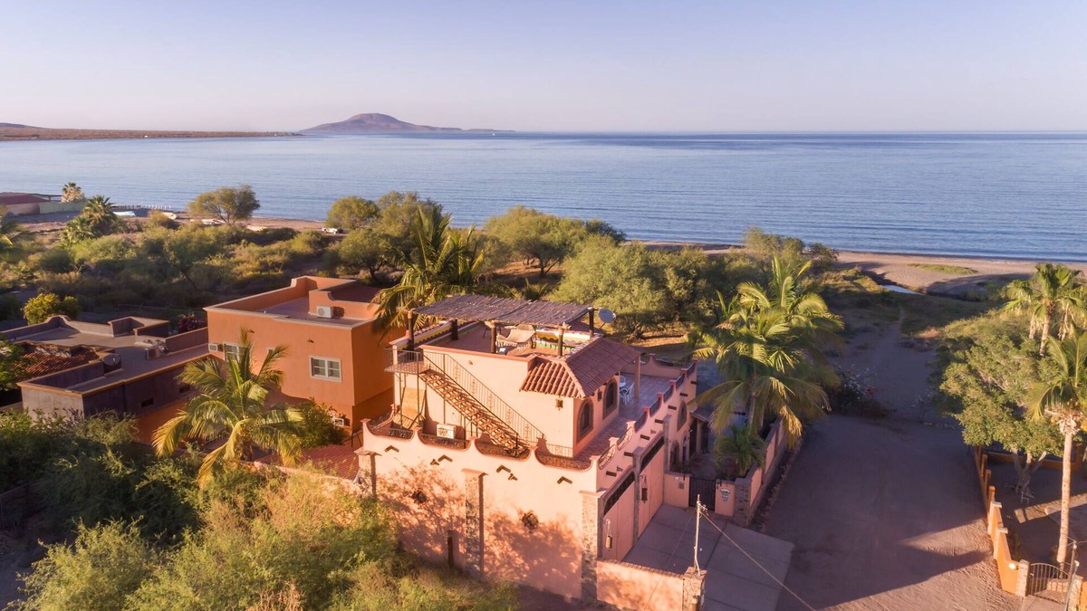 Loreto Villa | Beachfront in Town with amazing views, enjoy Loreto without a car.