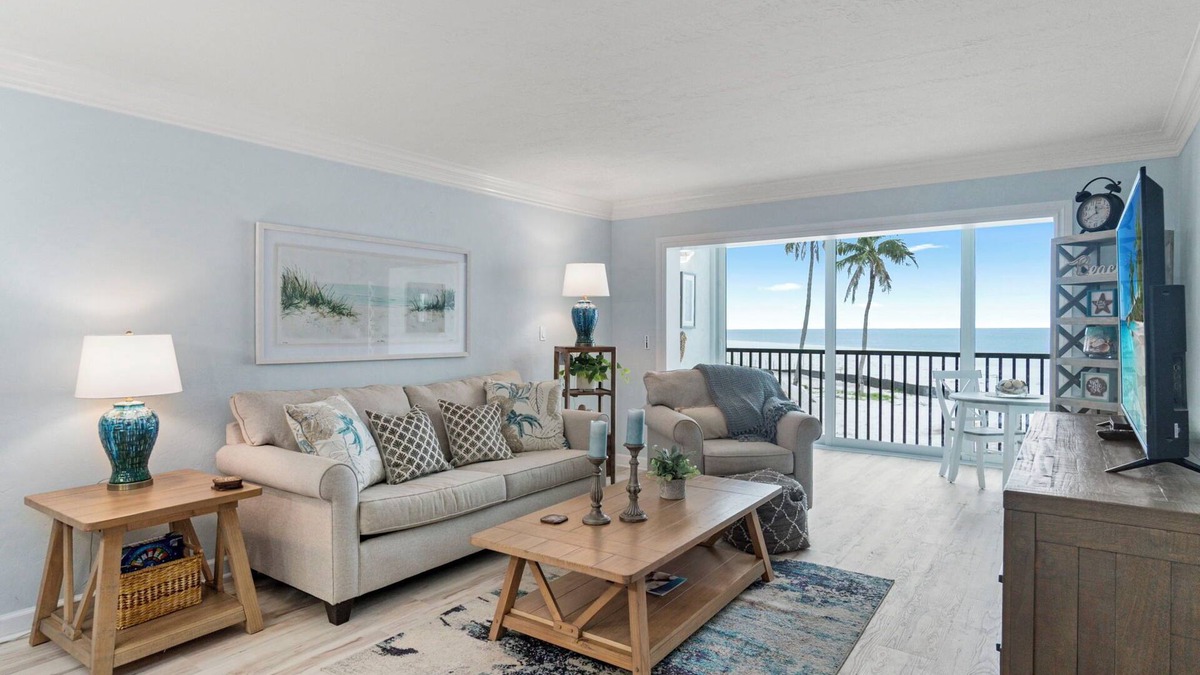 Bonita Springs Condo | Beachfront Modern Getaway | Sleeps 4