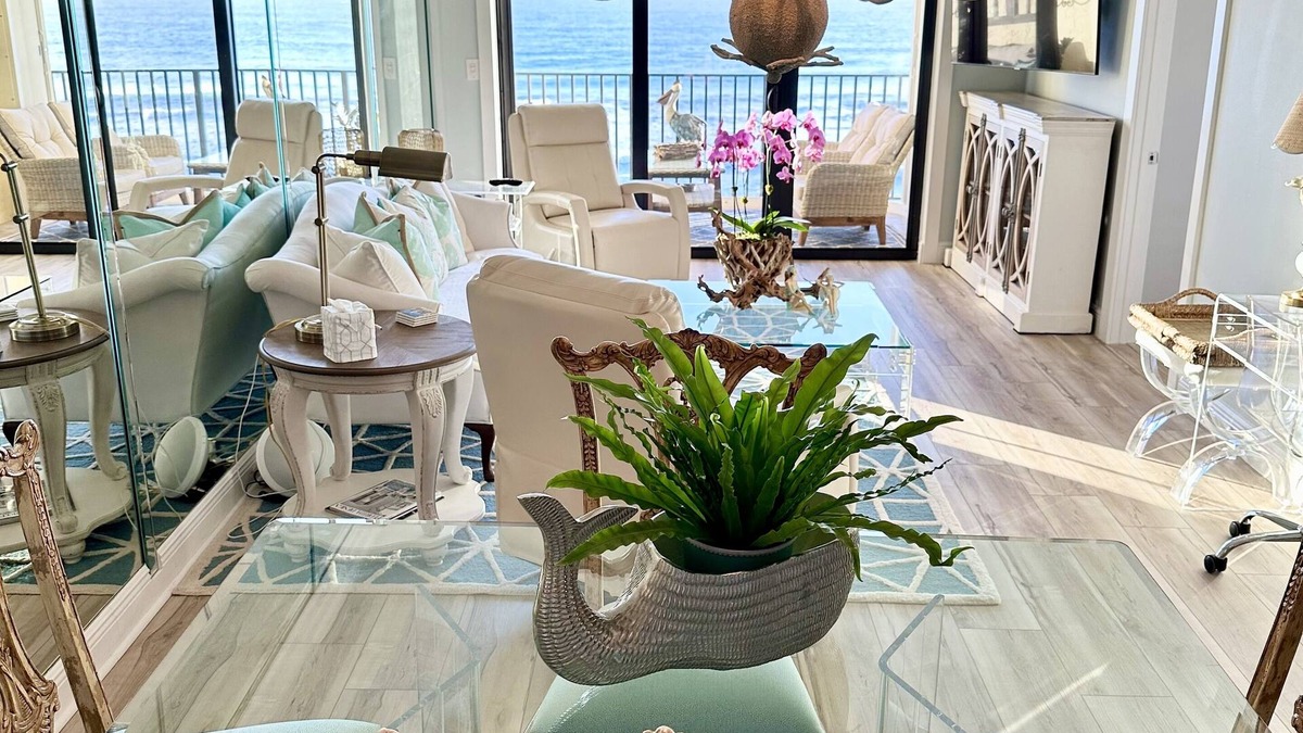 Hutchinson Island South Condo | BEACHFRONT, OCEANFRONT condo ON PRIVATE BEACH
